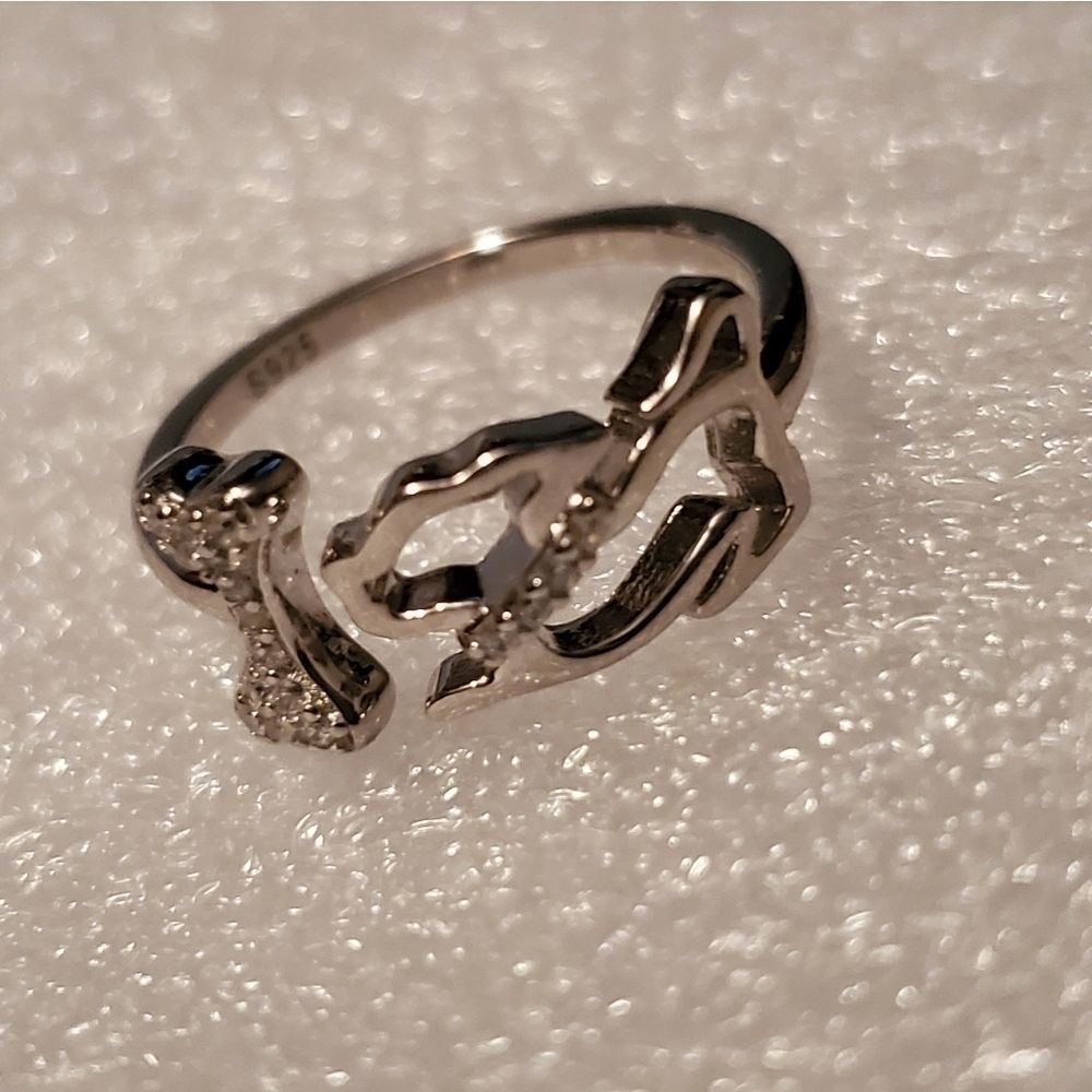 Adorable Dog & Bone Ring - Adjustable Open - Picture 5 of 6